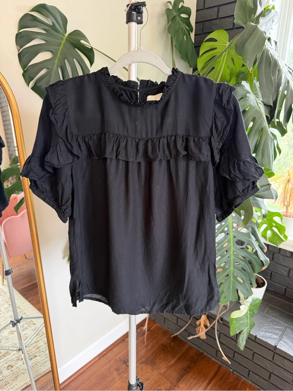 LOFT Black Ruffle-Trim Short Sleeve Linen Blend Blouse
